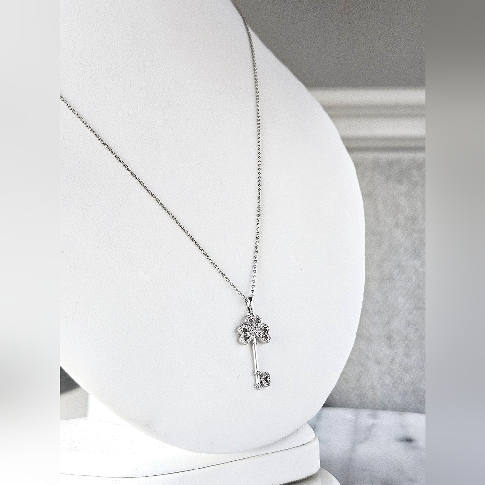 Heart Key Necklace, Charmed Aroma